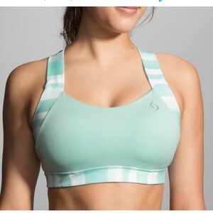 Brooks UpLift Crossback Sports Bra